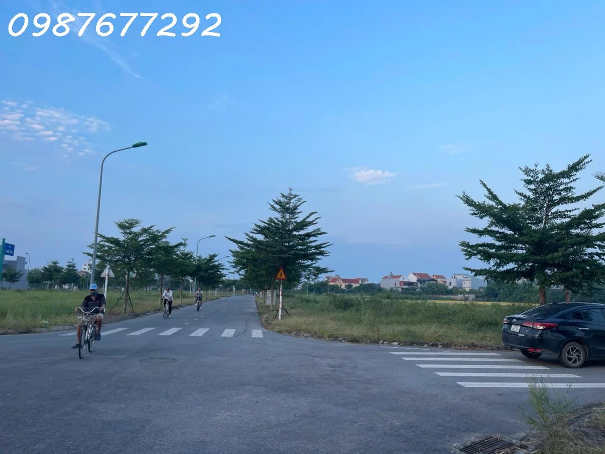 Bán hoặc cho thuê lô góc 2 mặt tiền siêu đẹp tại Sao Đỏ, TP. Chí Linh, DT 161 m2, giá đầu tư - Ảnh 1