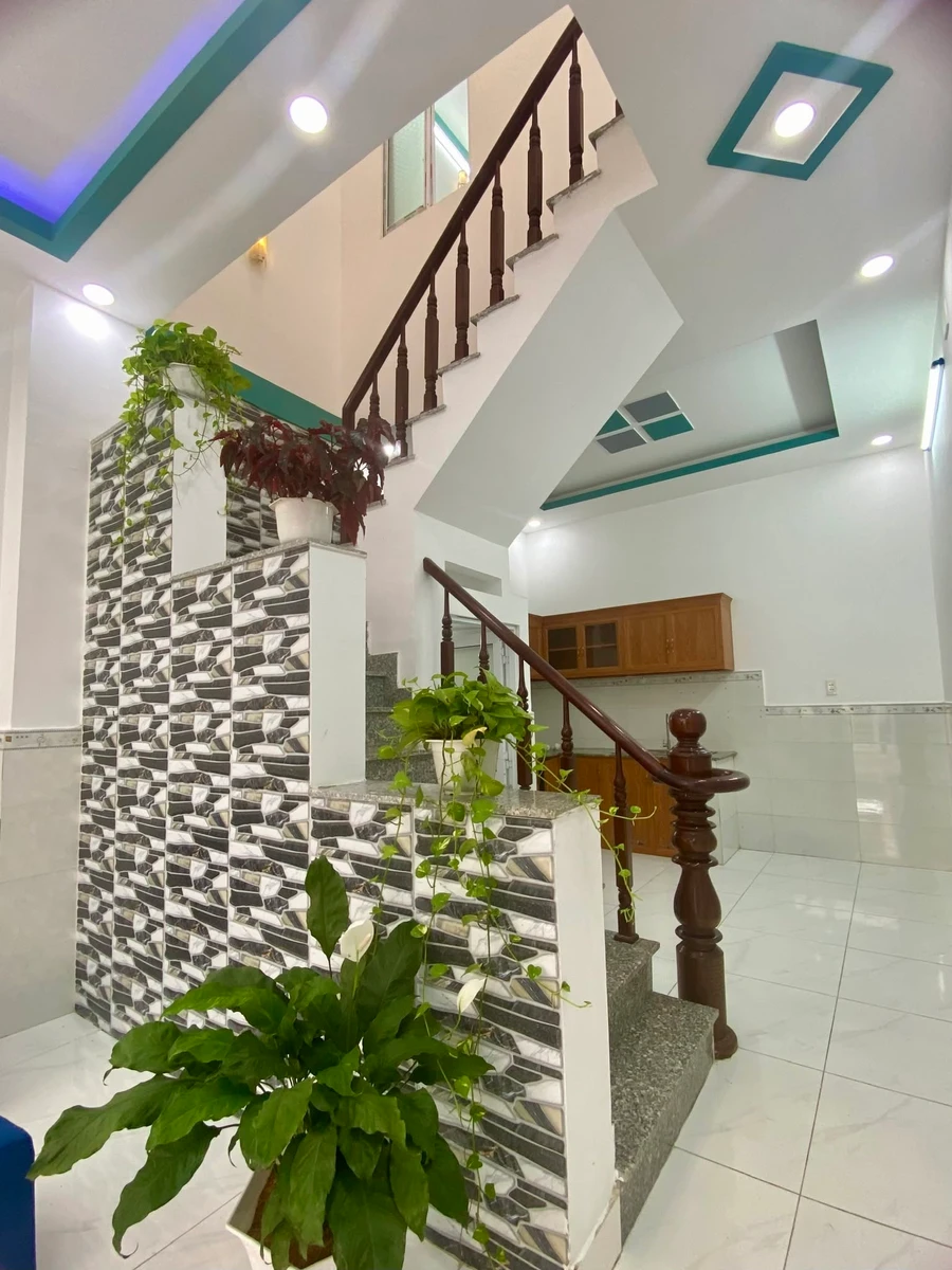 Bán nhà 2PN 55m² mặt tiền Quận 12 giá 625 triệu - Ảnh thu nhỏ 4