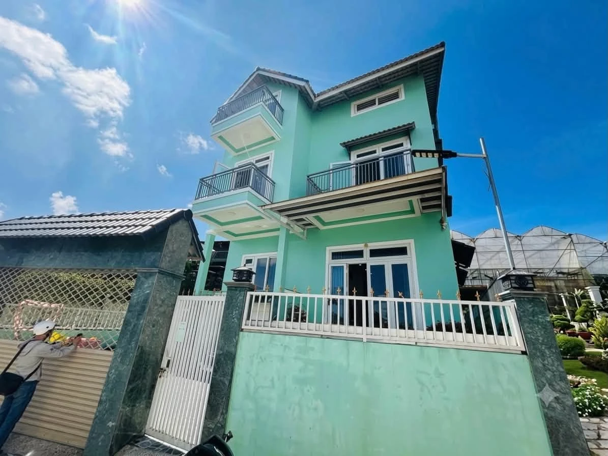 Bán villa sổ riêng 200m² đường Nam Hồ, Phường 11, Đà Lạt giá 10 tỷ - Ảnh thu nhỏ 3