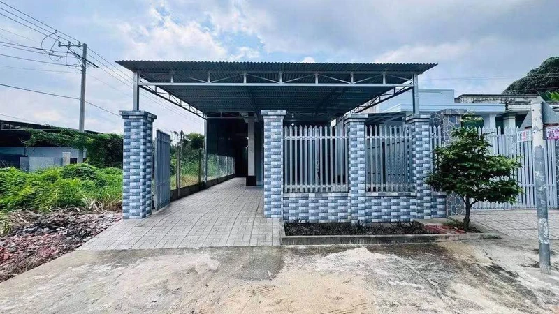 Nhà chữ L 3 PN, 100m² đường Trần Phú, Tây Ninh, 1 tỷ 550