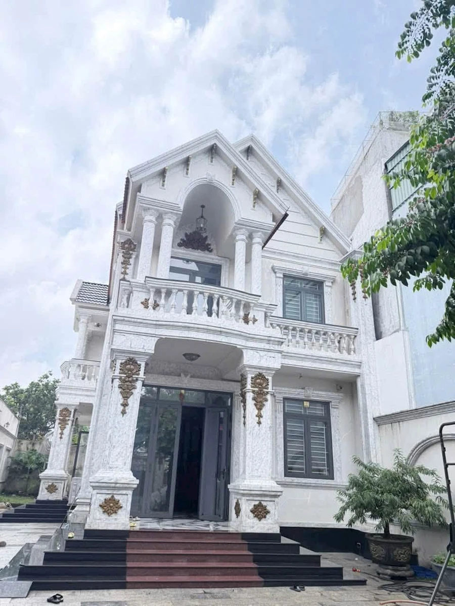 Bán biệt thự 5 PN, 400m², Dĩ An, 16 tỷ - Ảnh thu nhỏ 4