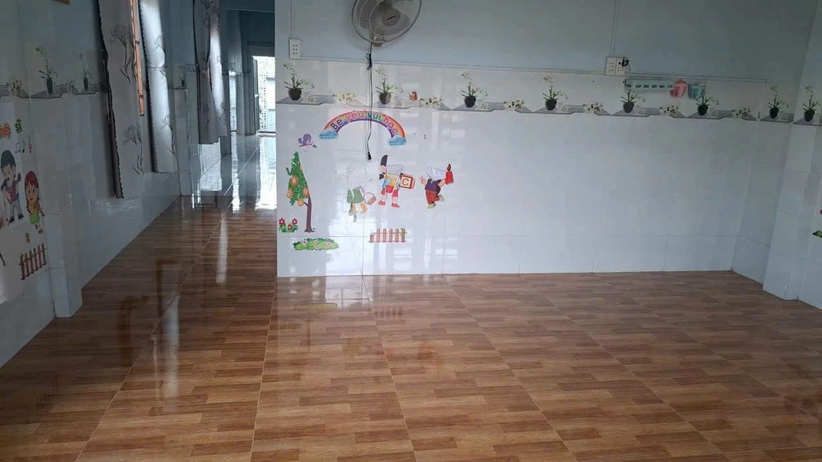 Bán nhà Tân Bình 235.5m² mặt tiền 15m, 1 tỷ 600 triệu - Ảnh thu nhỏ 3