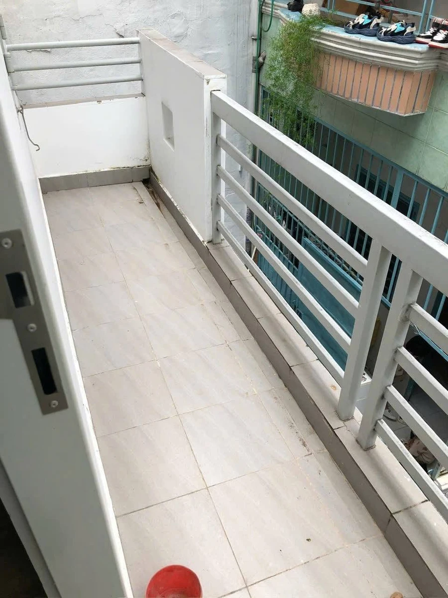 Bán nhà hẻm Lê Quang Định, Phường 11, Bình Thạnh, 45m2, 2PN, giá 5,68 tỷ - Ảnh thu nhỏ 3