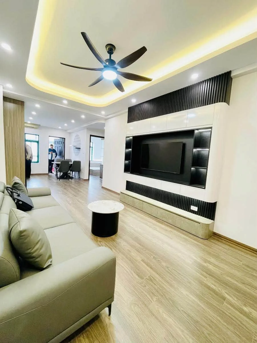 Bán căn hộ 2PN 69m² Định Công 4.85 tỷ - Ảnh 1