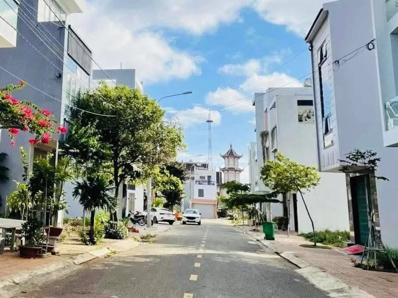 Bán lô đất 5×18,5m mặt tiền Hà Huy Tập 6 tỷ 5 - Ảnh 1