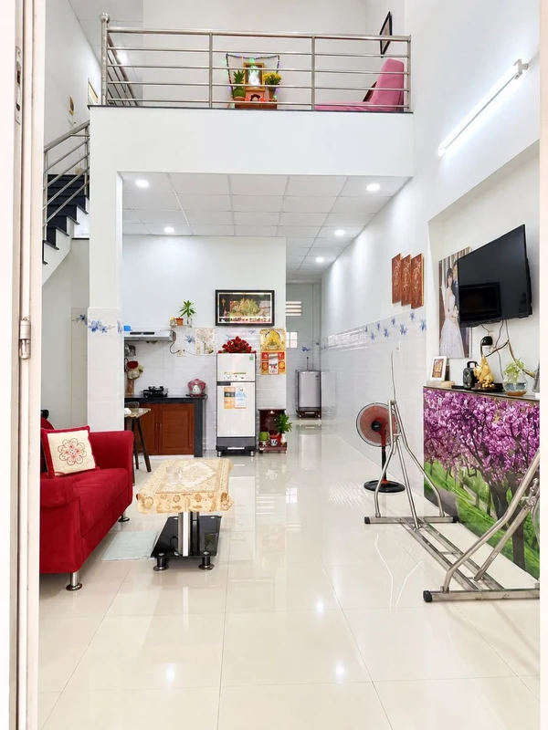 Bán gấp nhà mặt tiền Nguyễn Trãi Tây Ninh 65m2, 3.5 tỷ
