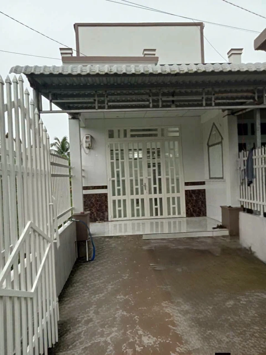Bán nhà phố 1 trệt 1 lầu lửng Bạc Liêu 120m² - Ảnh 1