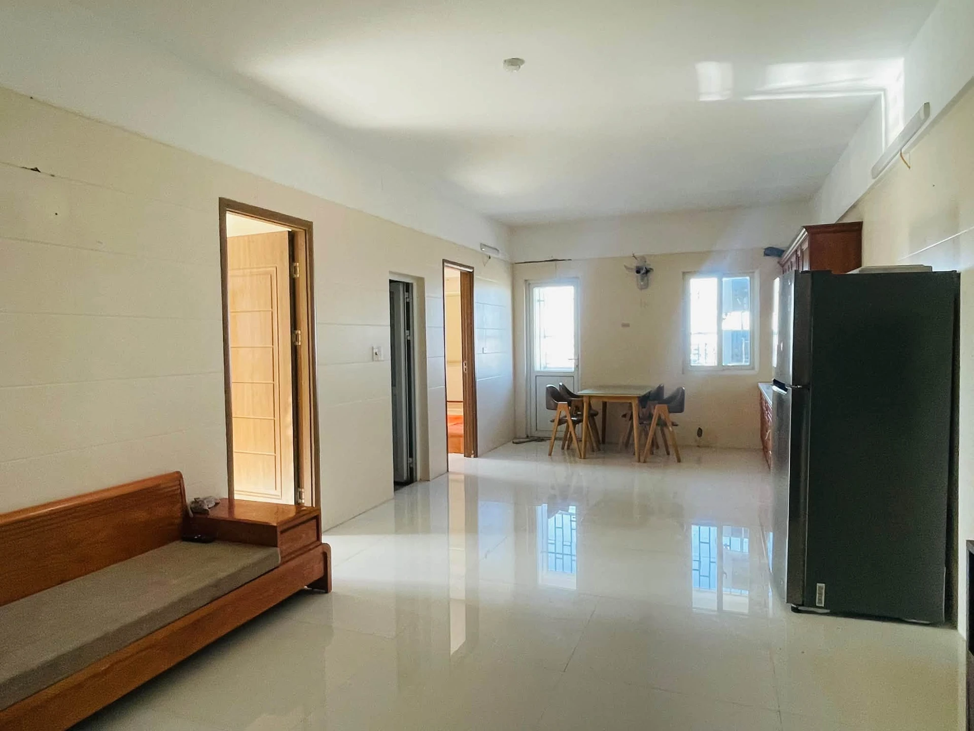 Cho thuê căn hộ 65m² 2PN Sao Nghệ Nguyễn Sỹ Sách - Ảnh 1