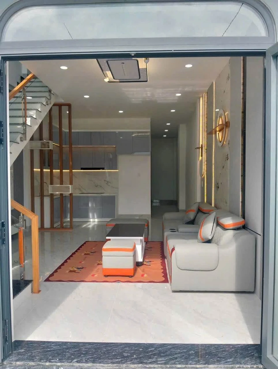 Bán nhà 1 trệt 1 lầu mặt tiền DX057 Phú Mỹ 60m² 3.65 tỷ - Ảnh thu nhỏ 2