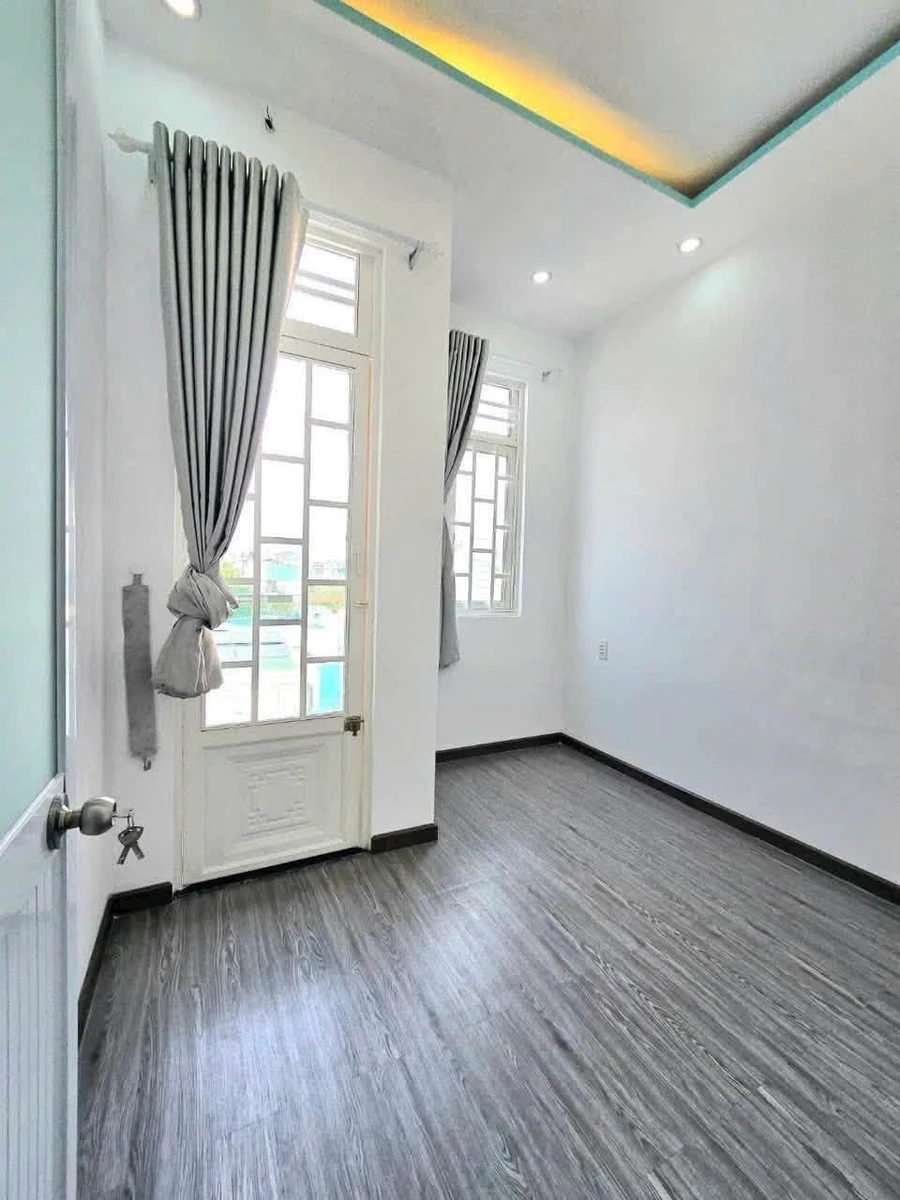Bán nhà 3 lầu, 4PN, full nội thất, Nhà Bè - 2 tỷ 690 triệu - Ảnh thu nhỏ 4