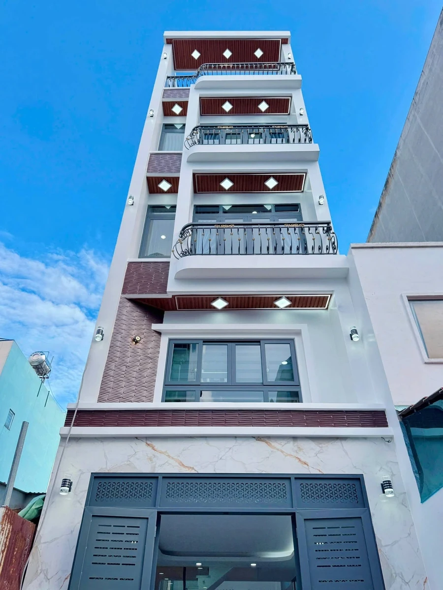 Bán nhà phố 4x18m có gara ô tô, 5 phòng ngủ, đường Liên Khu 5-6, Bình Tân giá 7 tỷ - Ảnh 1