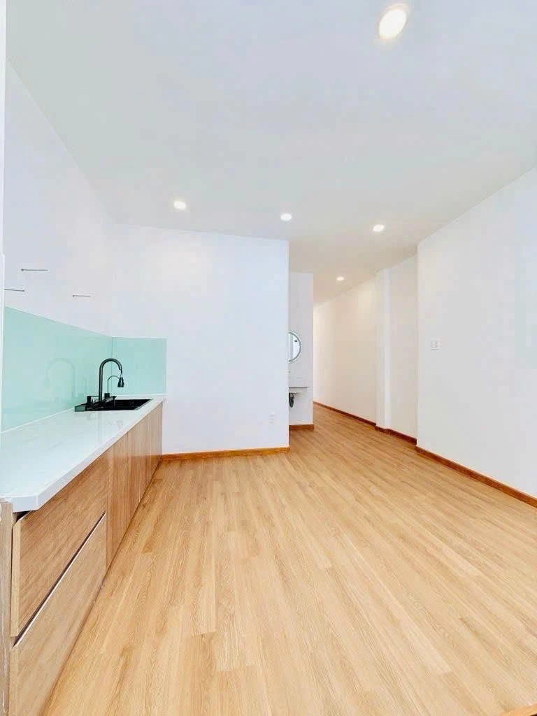 Bán nhà hẻm 1 trệt 1 lầu 66m² 3PN Đoàn Văn Bơ, Quận 4, giá 7,5 tỷ - Ảnh thu nhỏ 5