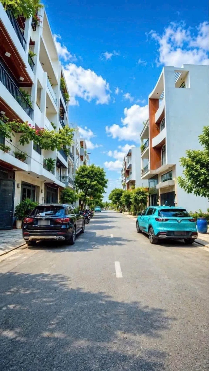 Bán nhà phố 4,5x14m 3 lầu 4PN hẻm 14m đường Lê Thị Riêng, Thới An, Quận 12 - Ảnh thu nhỏ 2