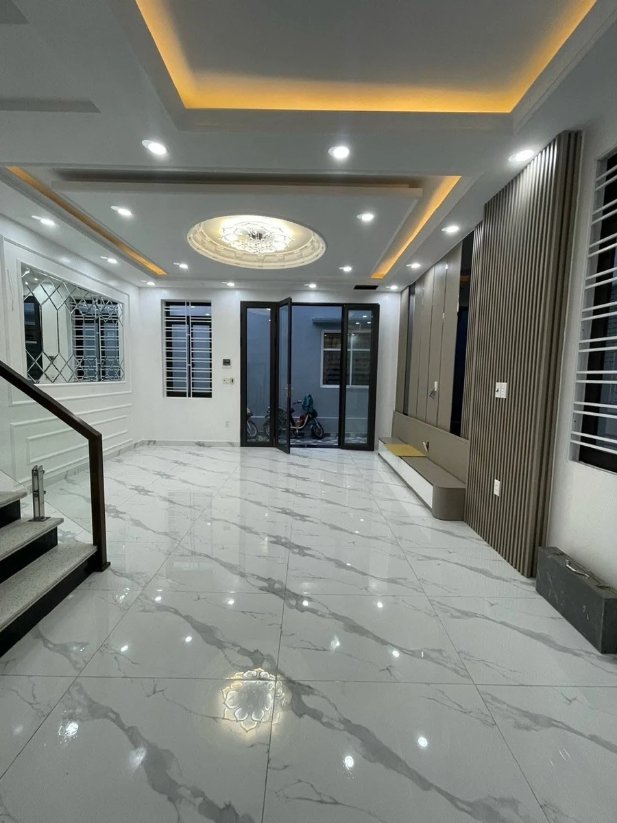 Bán nhà 4 tầng 46m2 đường Đà Nẵng Quận 1, 4.1 tỷ - Ảnh thu nhỏ 2