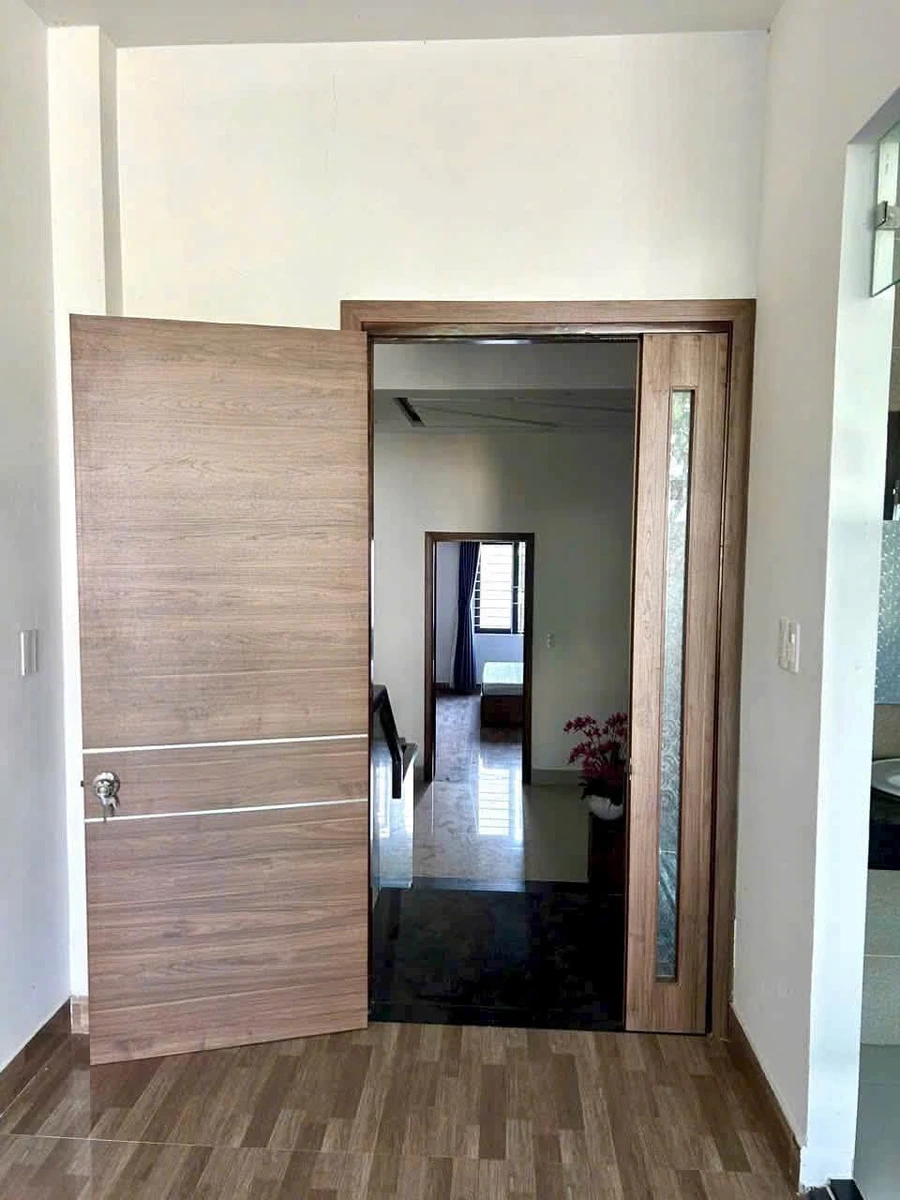 Cho thuê nhà 3,5 tầng mặt tiền Trần Nhân Tông, Sơn Trà, Đà Nẵng, 92m2, 4PN, 25 triệu/tháng - Ảnh thu nhỏ 5