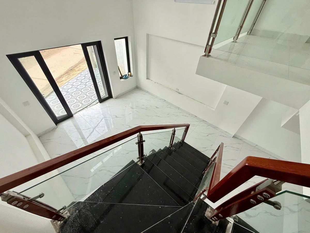 Bán nhà 2 tầng 93.5m² 1,7 tỷ Bình Tân - Ảnh thu nhỏ 3