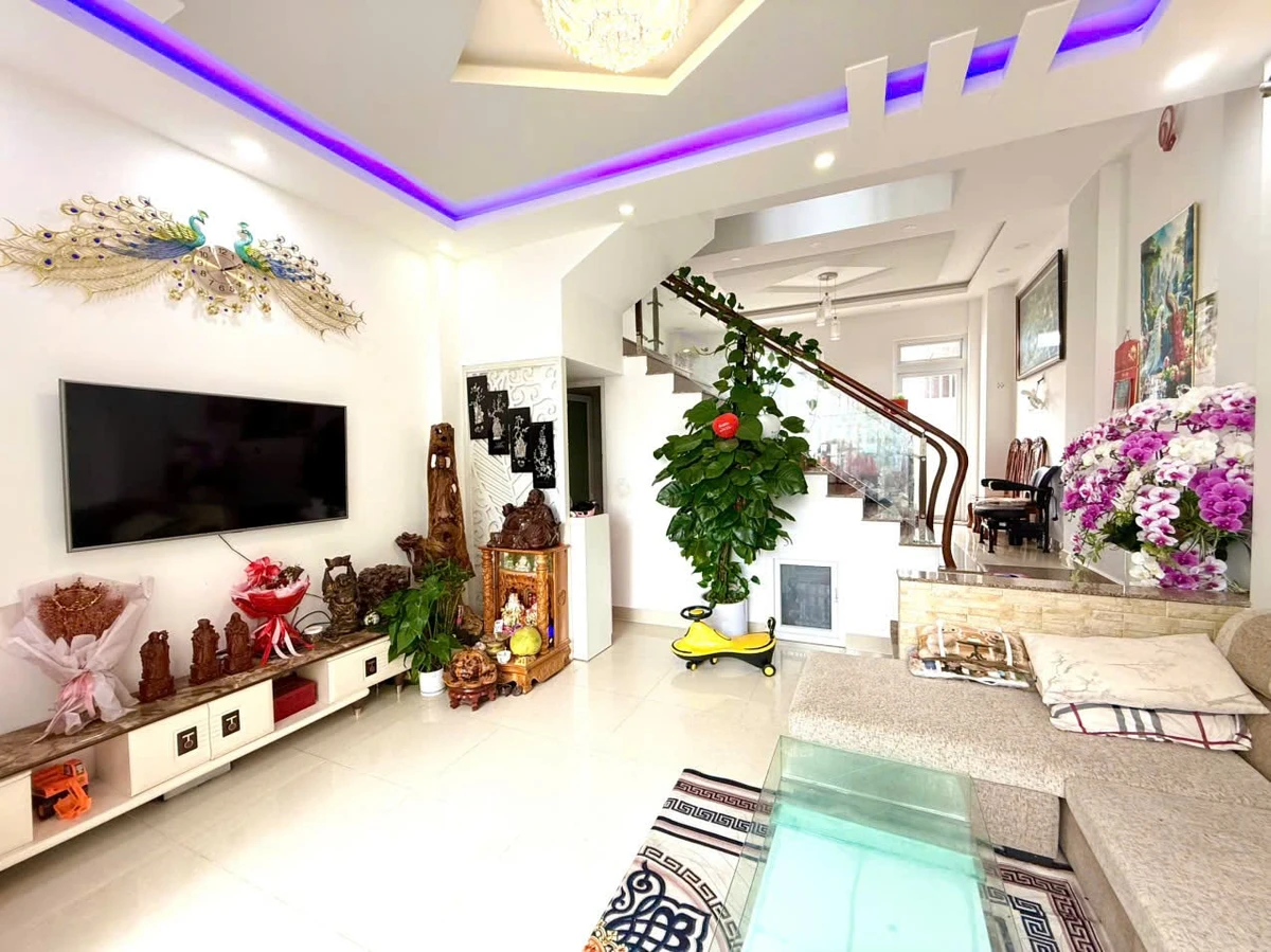 Bán nhà 4 phòng ngủ 67m² gần Ngã 5 Đại Học Đà Lạt, 7.5 tỷ - Ảnh thu nhỏ 2