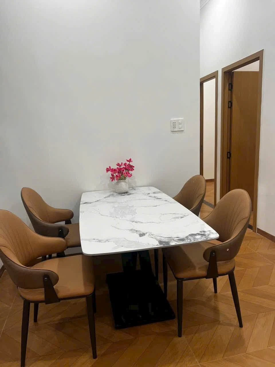 Bán nhà đất 82m2 full nội thất 3 phòng ngủ Bình Tân - Ảnh 1