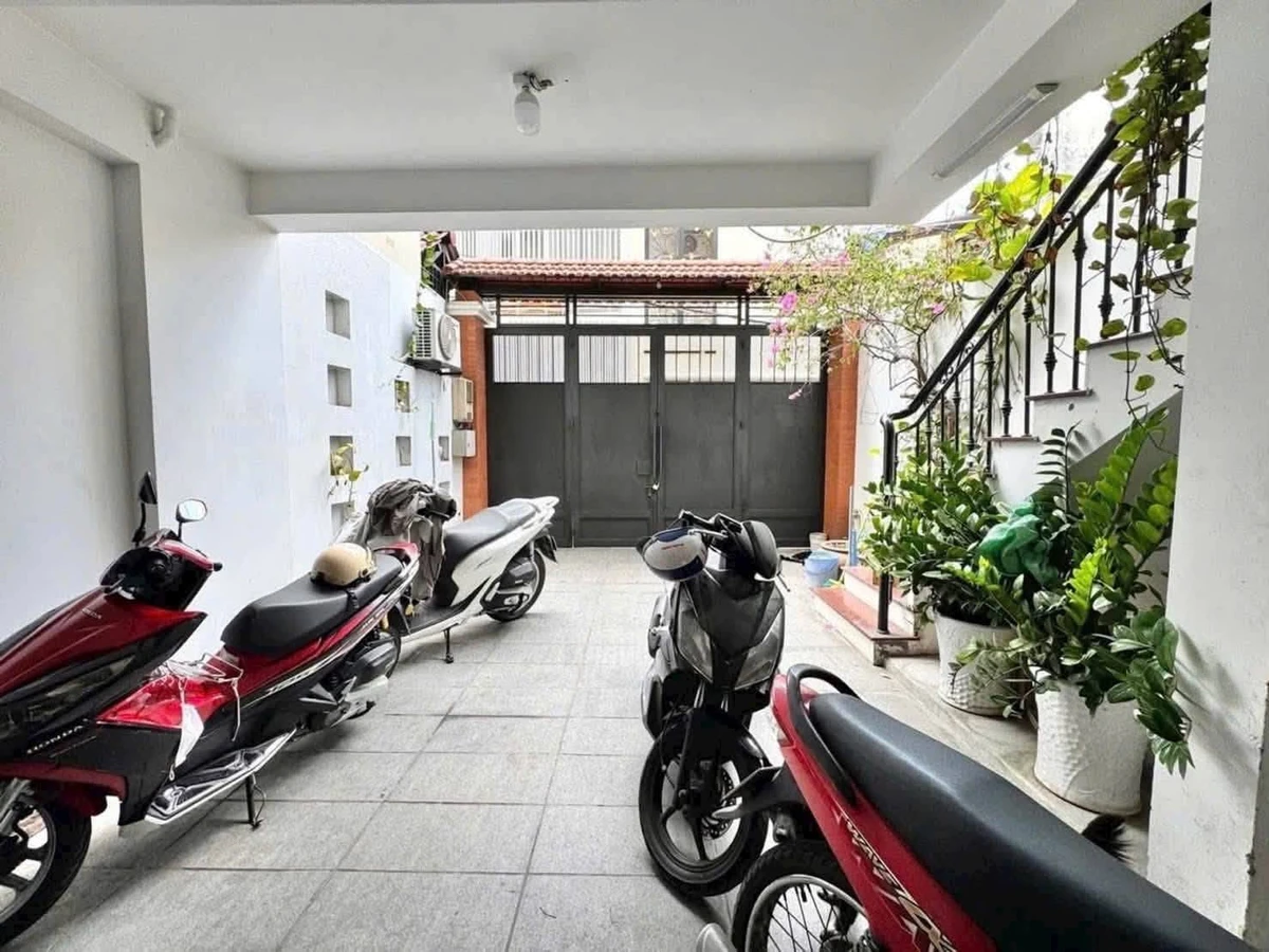 Bán nhà 5 tầng, thang máy, 8PN, 103m² Phú Nhuận - Ảnh thu nhỏ 4