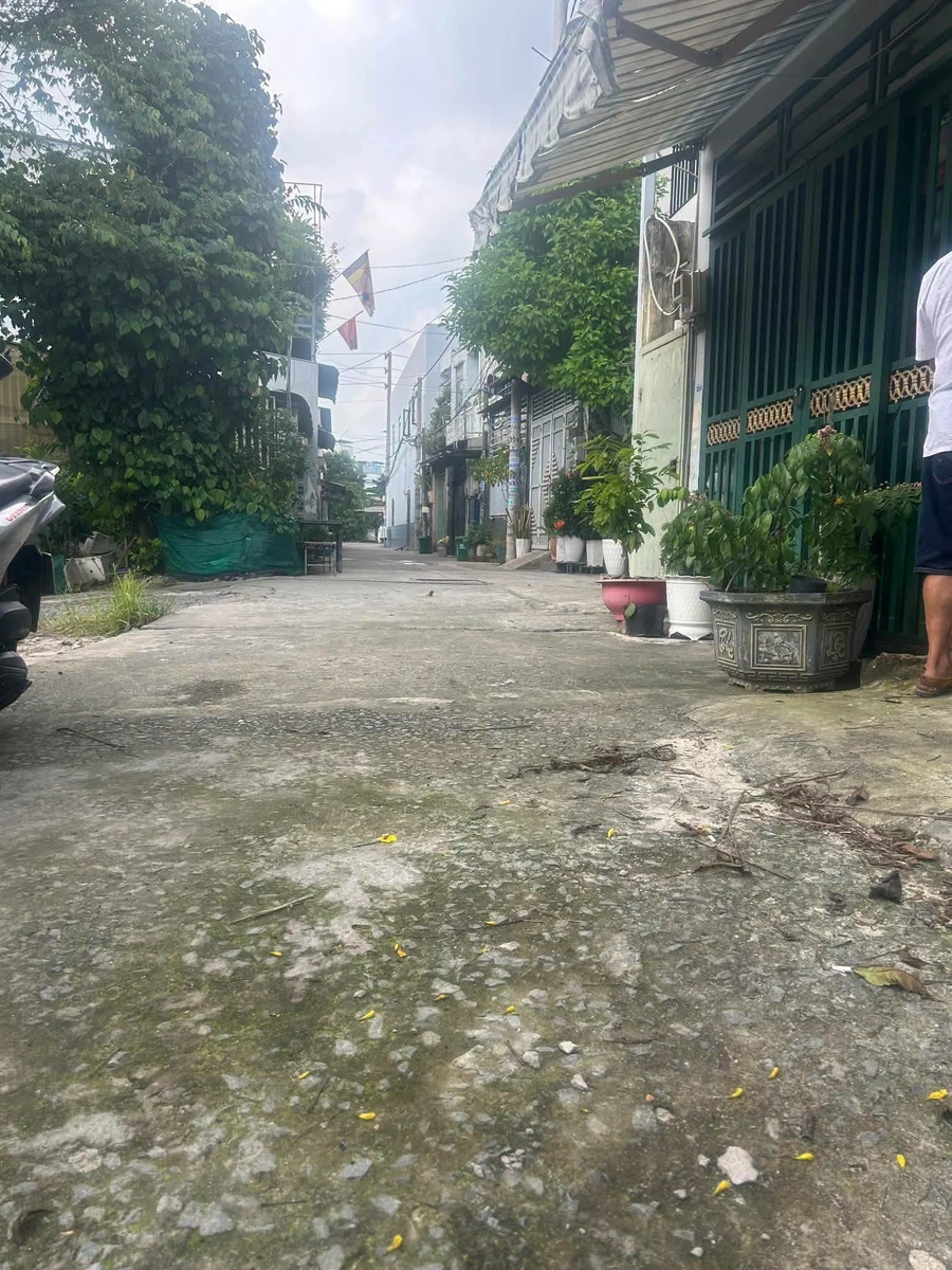 Bán nhà cũ 4x12.5m hẻm Quận 12, 1 tỷ 3 - Ảnh thu nhỏ 2