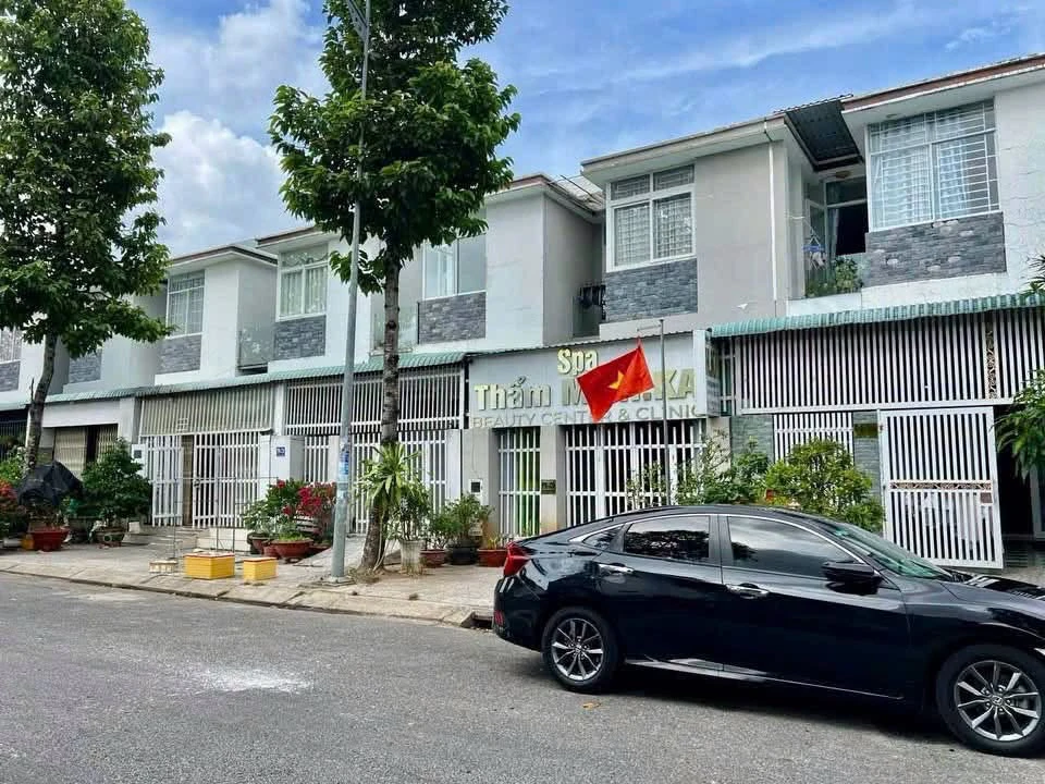 Bán nhà 1 trệt 1 lầu mặt tiền Trần Bạch Đằng 100m² Bình Tân 3 tỷ - Ảnh 1