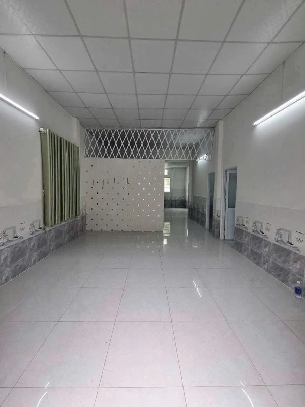 Cho thuê nhà nguyên căn 3 phòng ngủ Nguyễn Văn Tạo Nhà Bè
