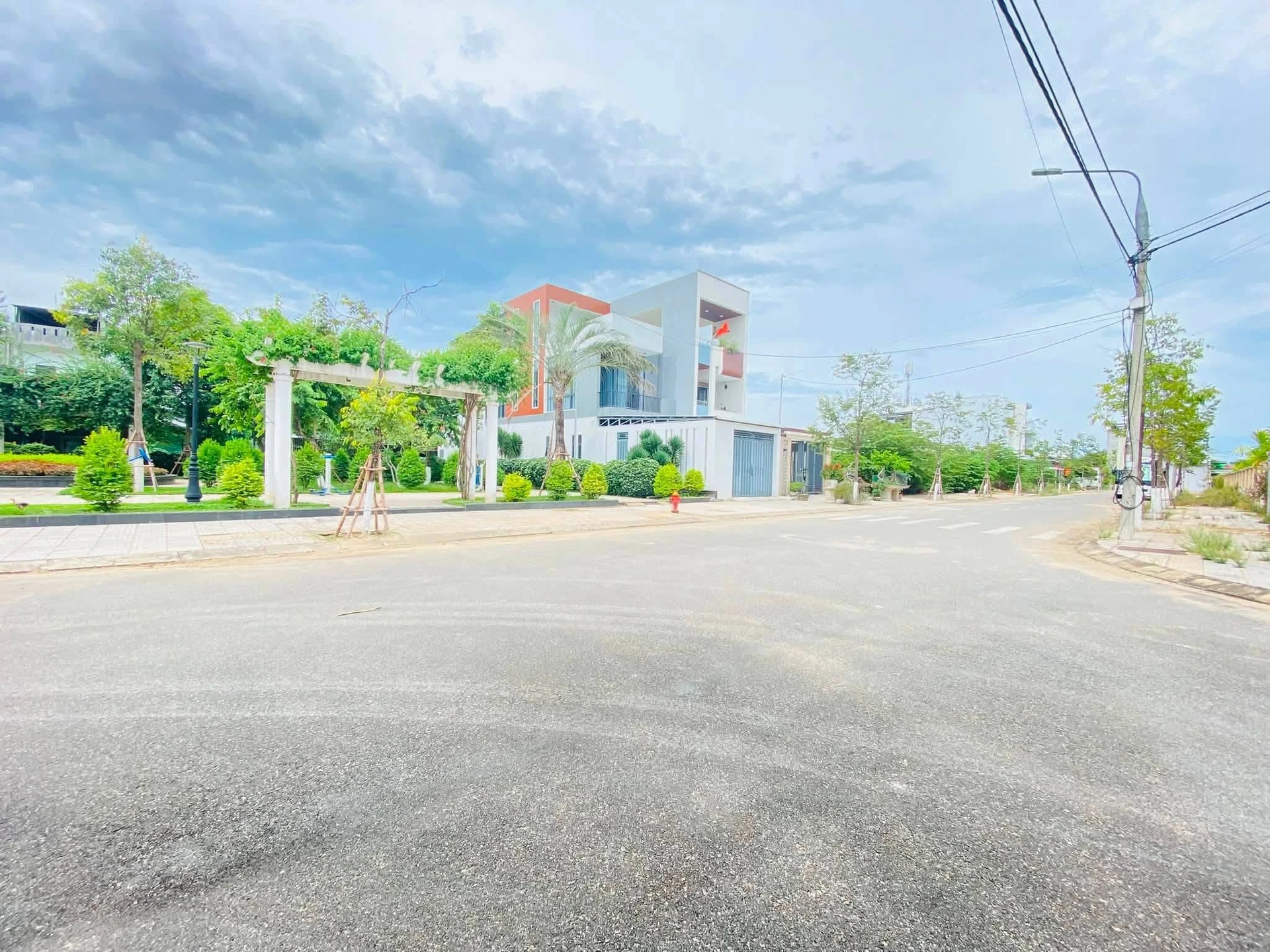 Bán đất KDC Thạch Bích, Quảng Ngãi, 147,5 m2, 1,95 tỷ - Ảnh 1