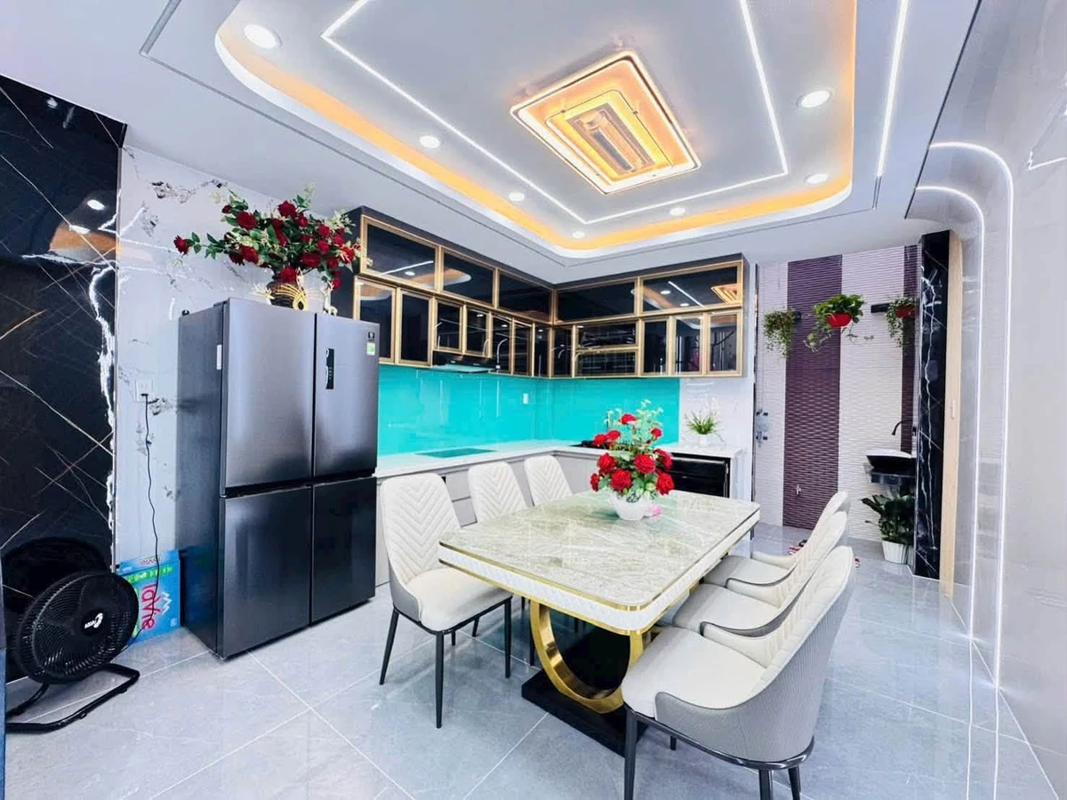 Bán nhà 4 phòng ngủ 60m2 Phường Thới An, Quận 12 - Ảnh thu nhỏ 4