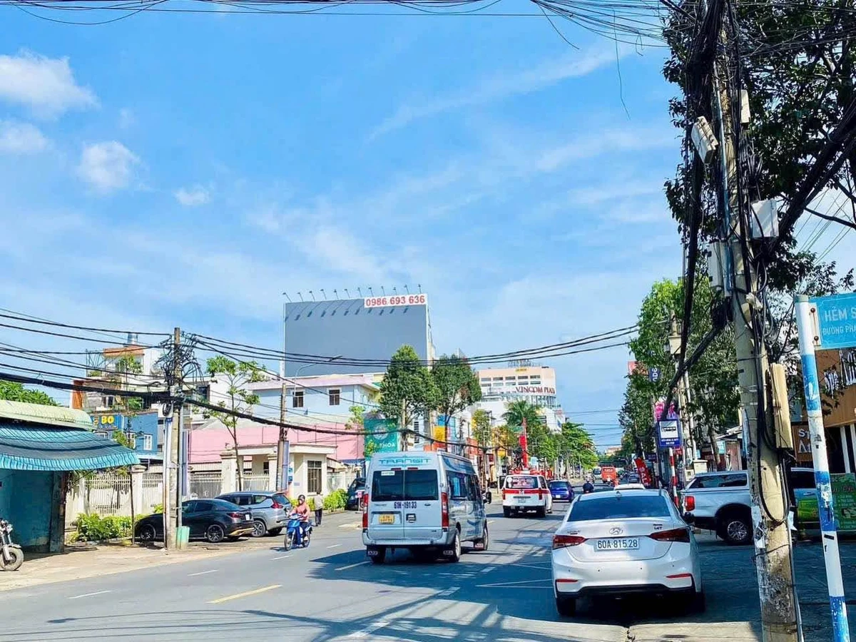 Cho thuê mặt bằng 99m2 đường Phạm Văn Thuận, Biên Hòa - Ảnh 1