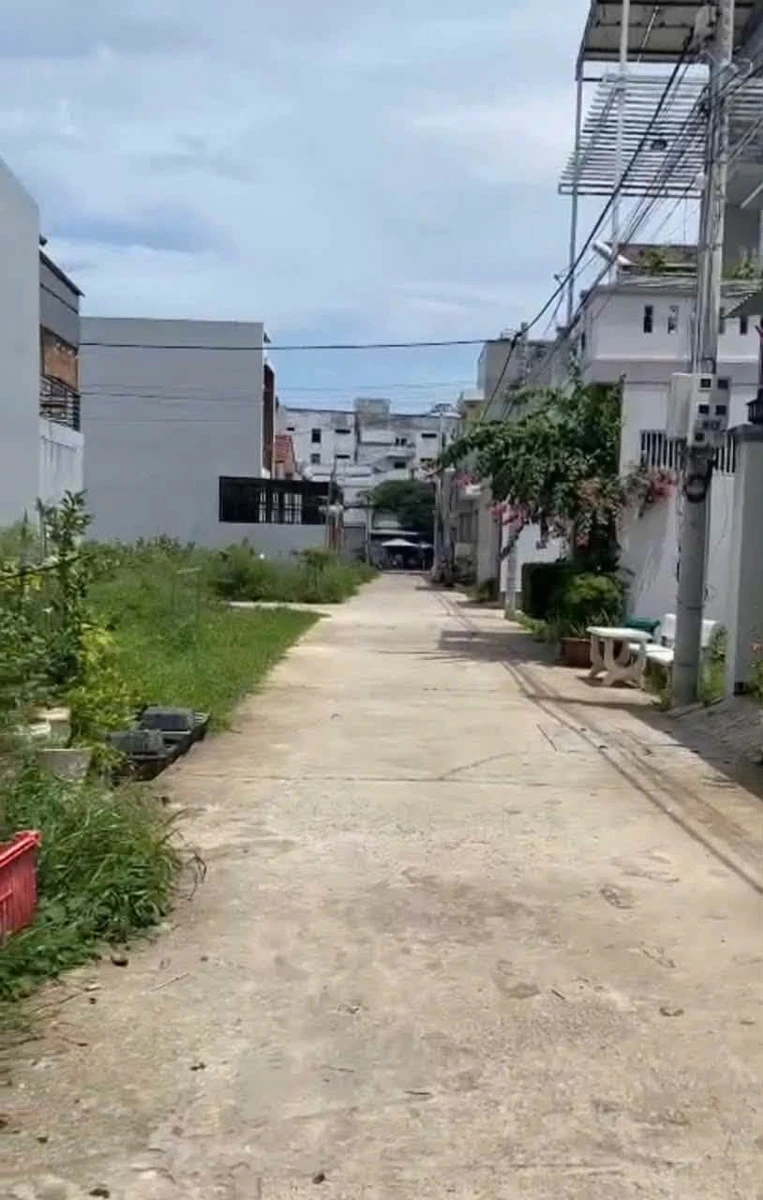 Bán nhà hẻm ôtô 100m² Phạm Thị Ngư, Phan Thiết - Ảnh thu nhỏ 5