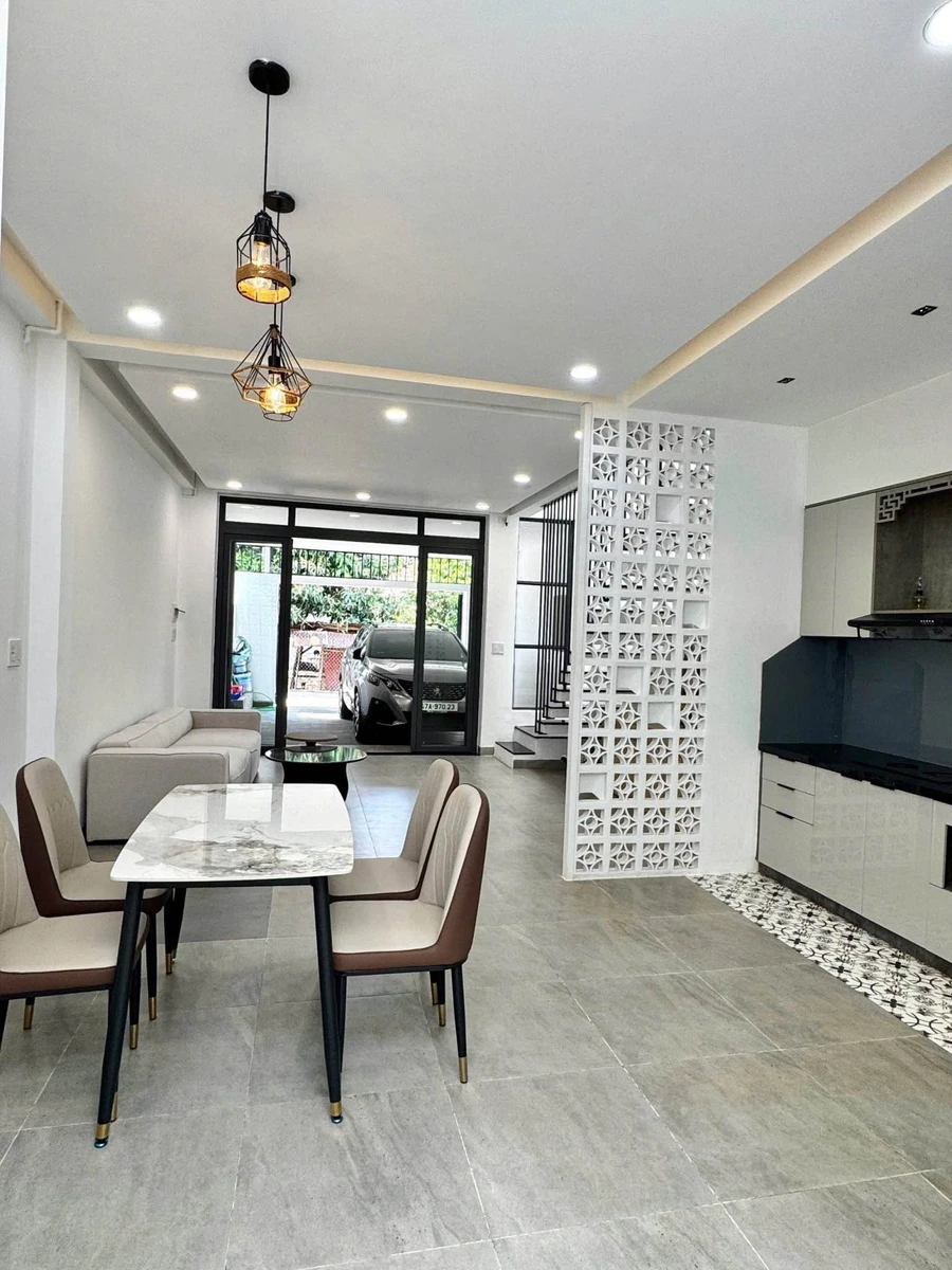 Bán nhà hẻm 97 Phạm Ngũ Lão, 80m², 3PN, 3 tỷ 690 triệu - Ảnh 1
