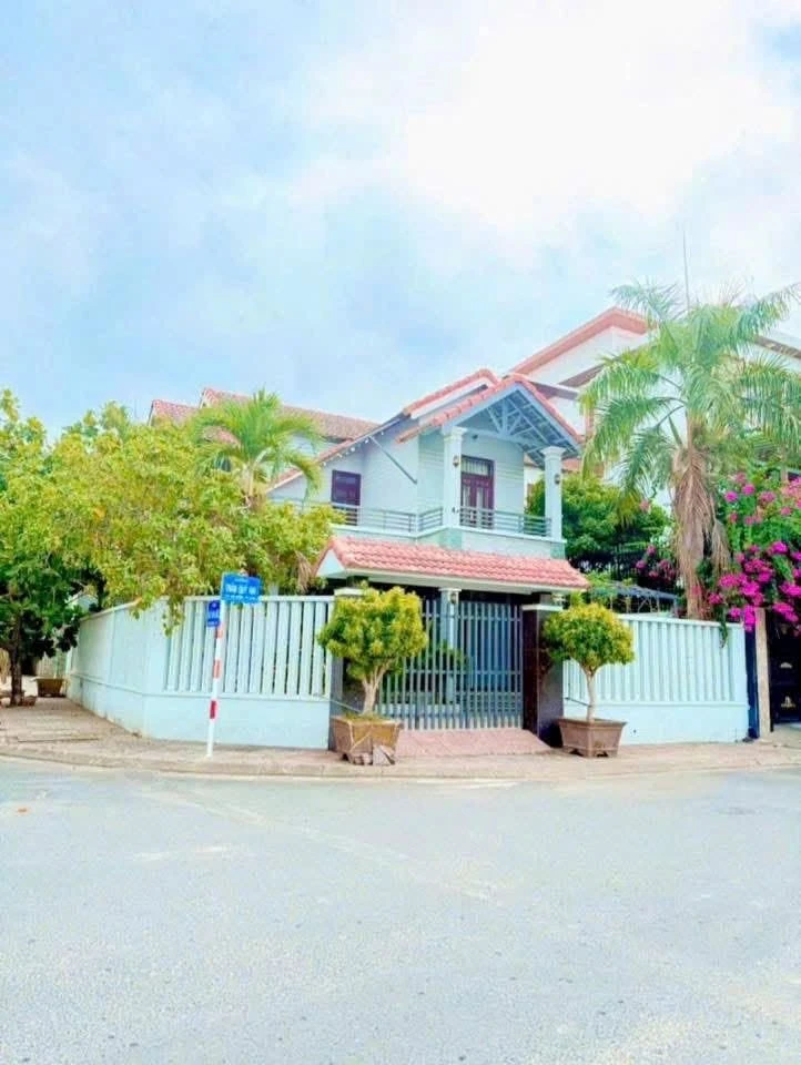 Bán biệt thự góc 2 mặt tiền 213m² Vĩnh Điềm Trung 14 tỷ - Ảnh 1