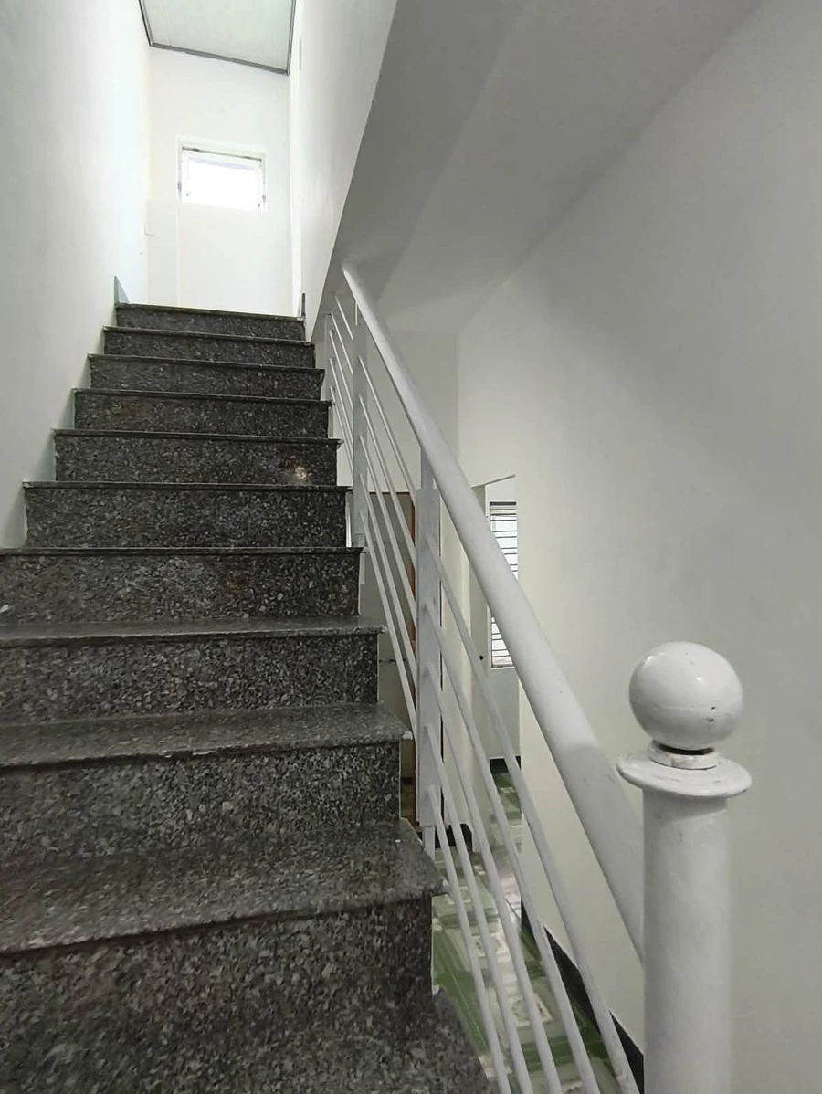 Bán nhà 3 tầng Đống Đa 78m² 2.6 tỷ - Ảnh thu nhỏ 3