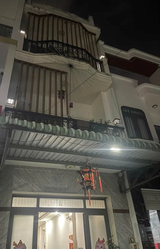 Bán nhà phố 5 phòng ngủ 210m2 Phường Hoá An Đồng Nai