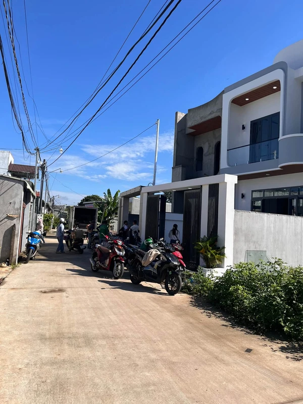 Nhà phố 3PN Long Khánh 115m², 2 tỷ 350