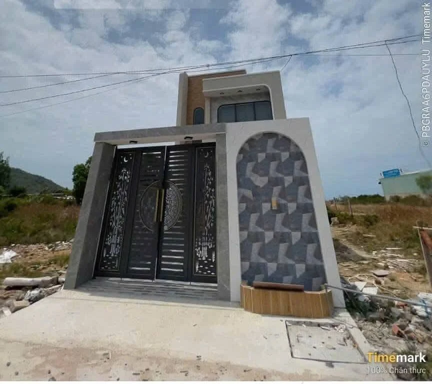 Nhà lầu 3 phòng ngủ 60m² Long Hải, Bà Rịa - Vũng Tàu 2 tỷ 300 triệu - Ảnh thu nhỏ 2