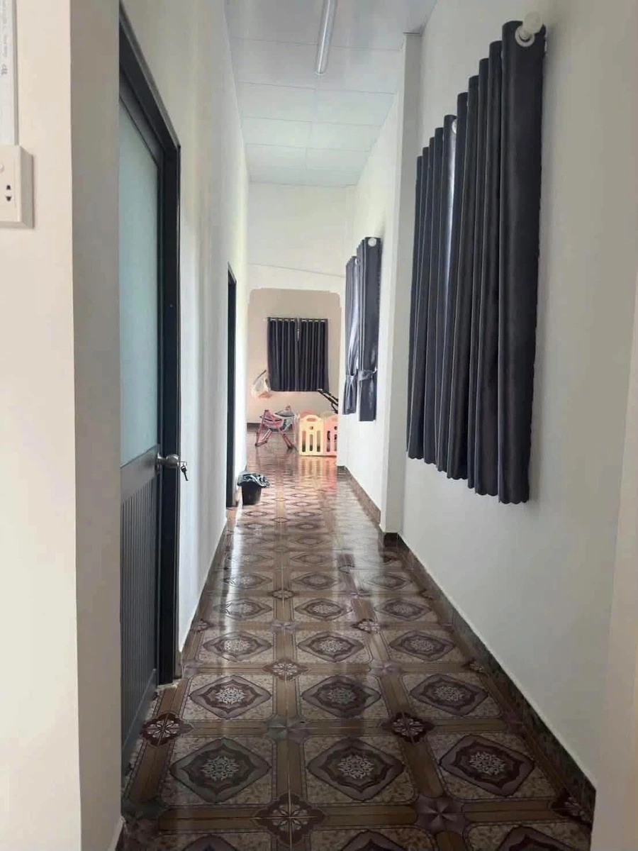 Bán nhà 2 phòng, Bình Phước, Bình Dương, 216m2, 1 tỷ 8 - Ảnh thu nhỏ 3