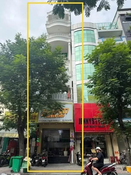 Bán nhà siêu khoanh hiếm 2 mặt tiền Calmette Q1, 418m² - Ảnh thu nhỏ 2