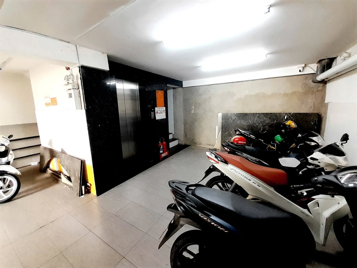 Bán CHDV mặt tiền Linh Chiểu Thủ Đức 190m2, giá 26 tỷ - Ảnh thu nhỏ 2