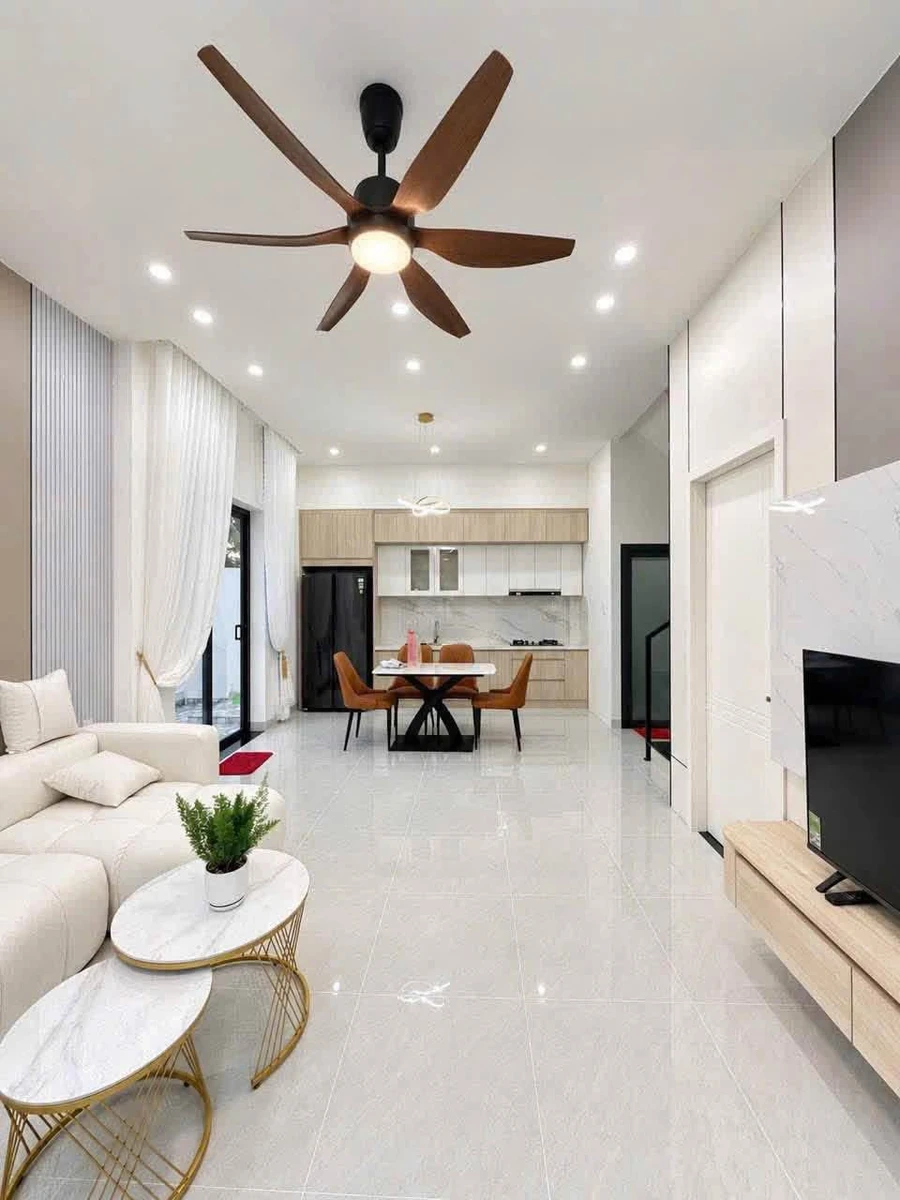 Bán nhà mặt tiền Phú Mỹ 106m2, 3PN gần trường, giá 4.35 tỷ - Ảnh thu nhỏ 2