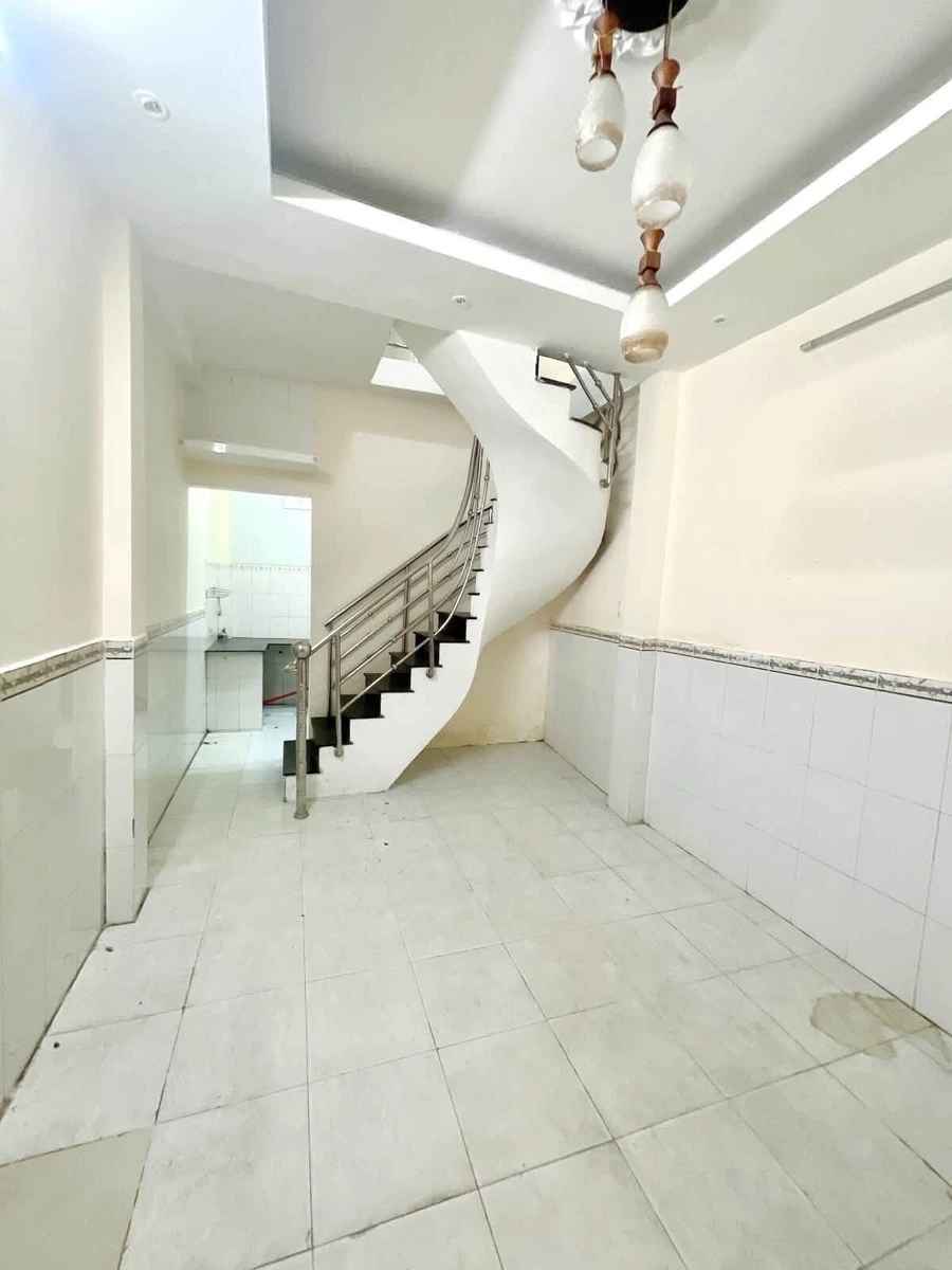 Bán nhà 3 tầng 3 phòng ngủ 23m² Gò Vấp giá 2,4 tỷ - Ảnh thu nhỏ 4