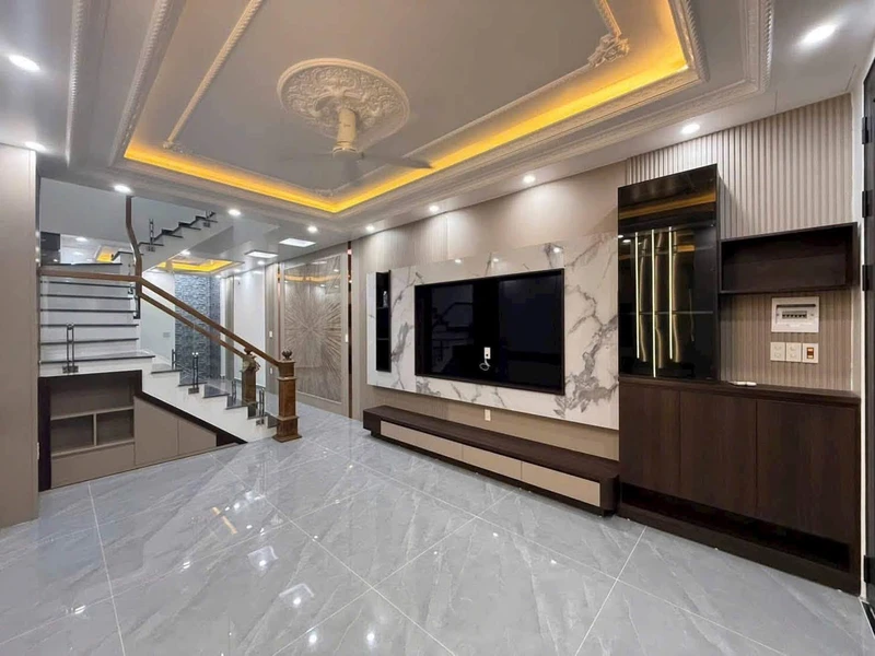 Bán nhà 4 tầng 67m² Ngô Gia Tự Hải Phòng 6.5 tỷ