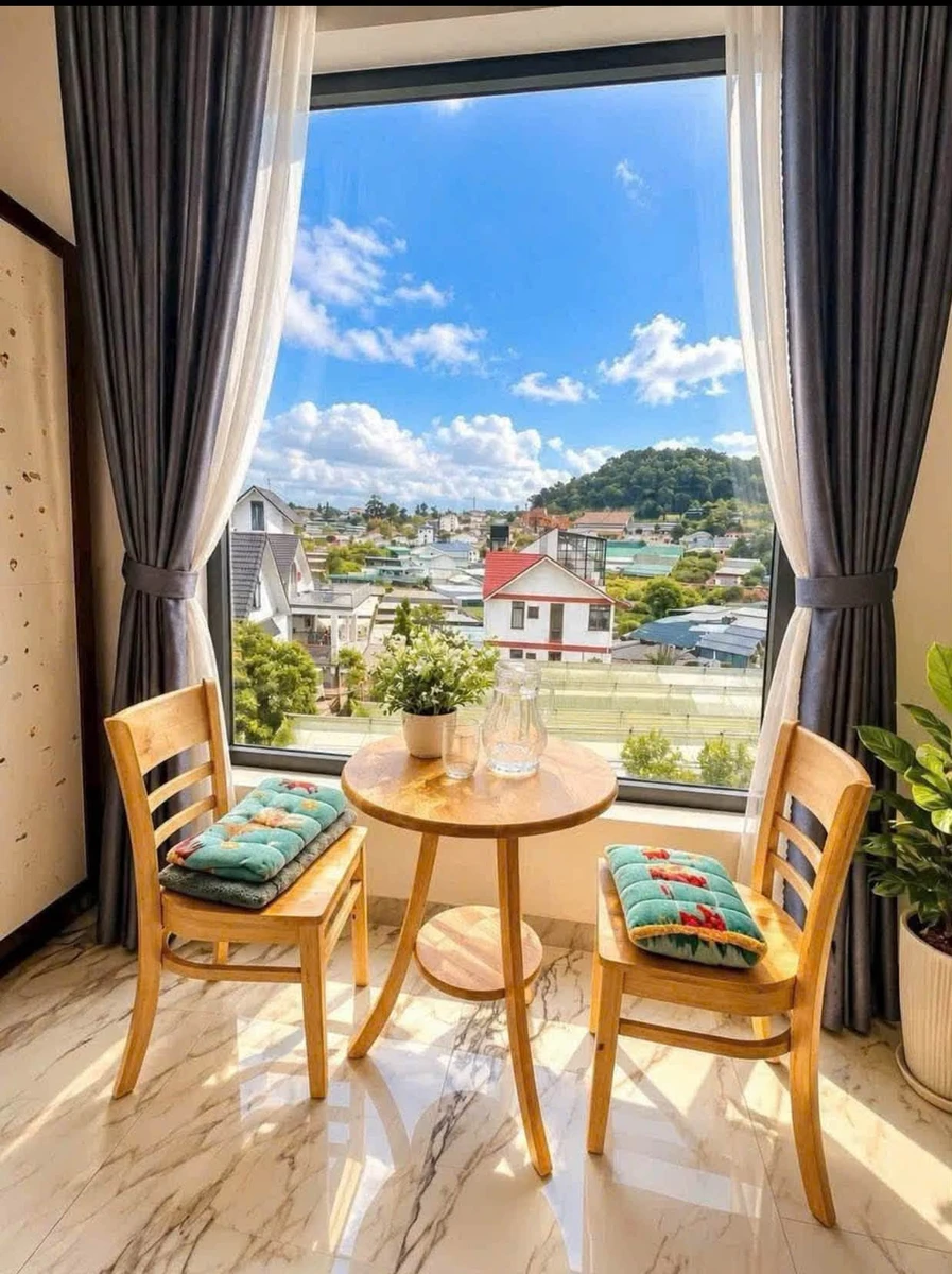 Bán villa 5PN, 200m² Đà Lạt giá 8,5 tỷ - Ảnh thu nhỏ 2