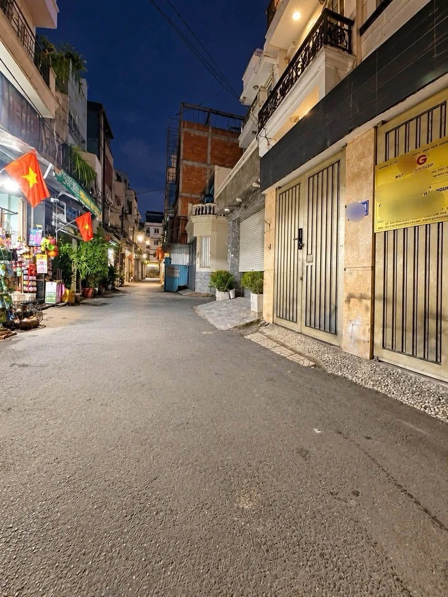 Bán nhà 68m2 (4x17) 2PN Gò Vấp 5,5 tỷ - Ảnh thu nhỏ 3
