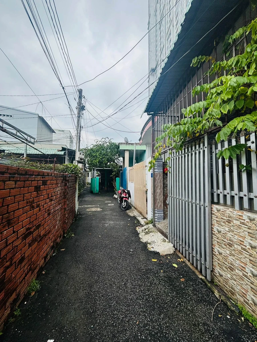Bán nhà 62m2 dưới chân chung cư Happyone, trung tâm Thủ Dầu Một, giá 2,2 tỷ - Ảnh thu nhỏ 2