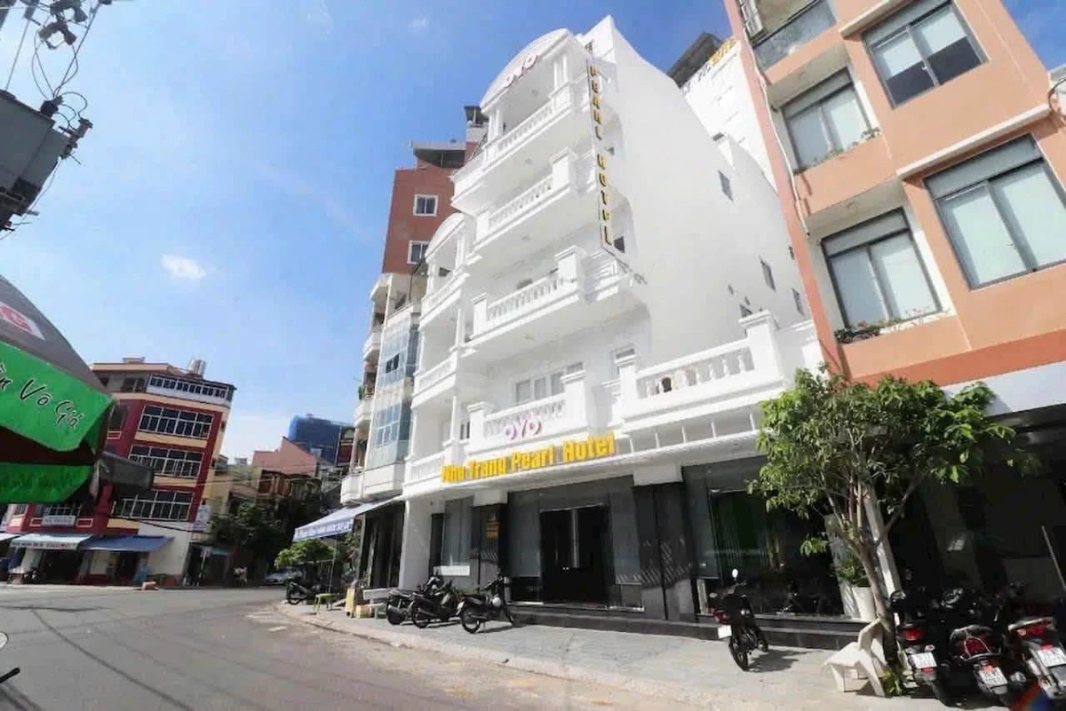 Bán khách sạn 2 mặt tiền 297m2, 31 phòng, 5 tầng, Phan Bội Châu - Phan Đình Phùng, Nha Trang - Ảnh 1