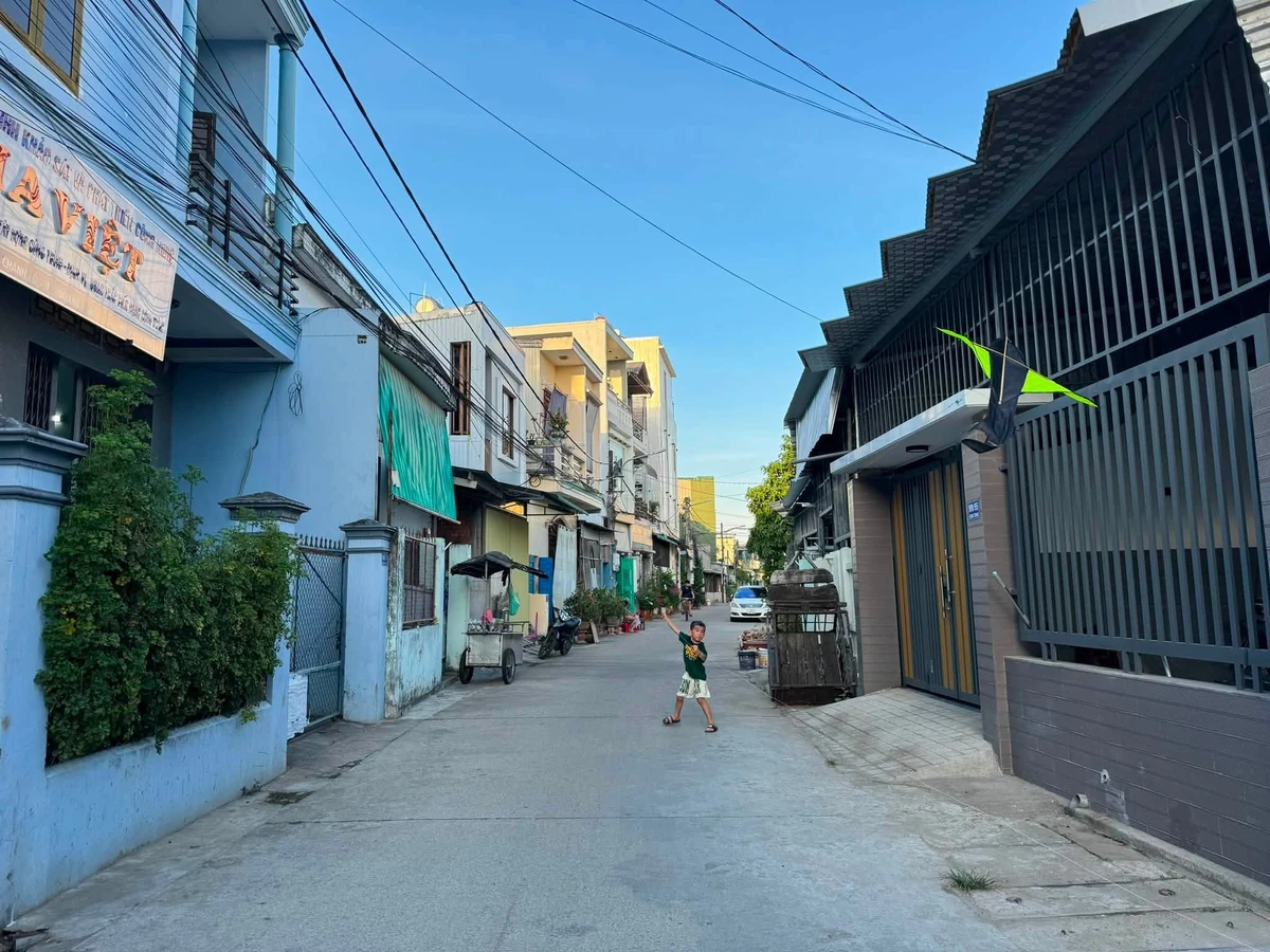 Nhà bán 1.2 tỷ, 3PN, 42m2 đường Quang Trung Quảng Ngãi - Ảnh 1