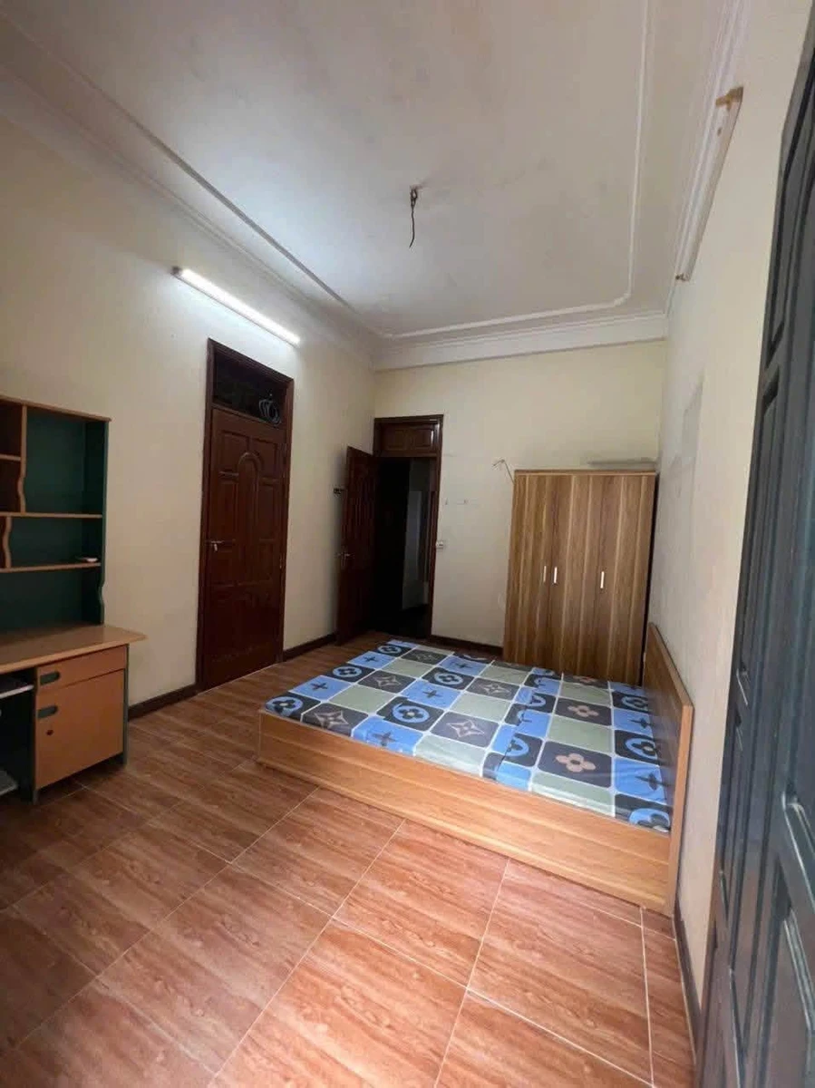Cho thuê nhà nguyên căn Hoàng Hoa Thám, 60m² x 3 tầng - Ảnh thu nhỏ 2