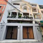 Bán biệt thự 3 tầng 70m2 ngang 7m đường Lạc Long Quân, giá 7,9 tỷ - Ảnh thu nhỏ 1