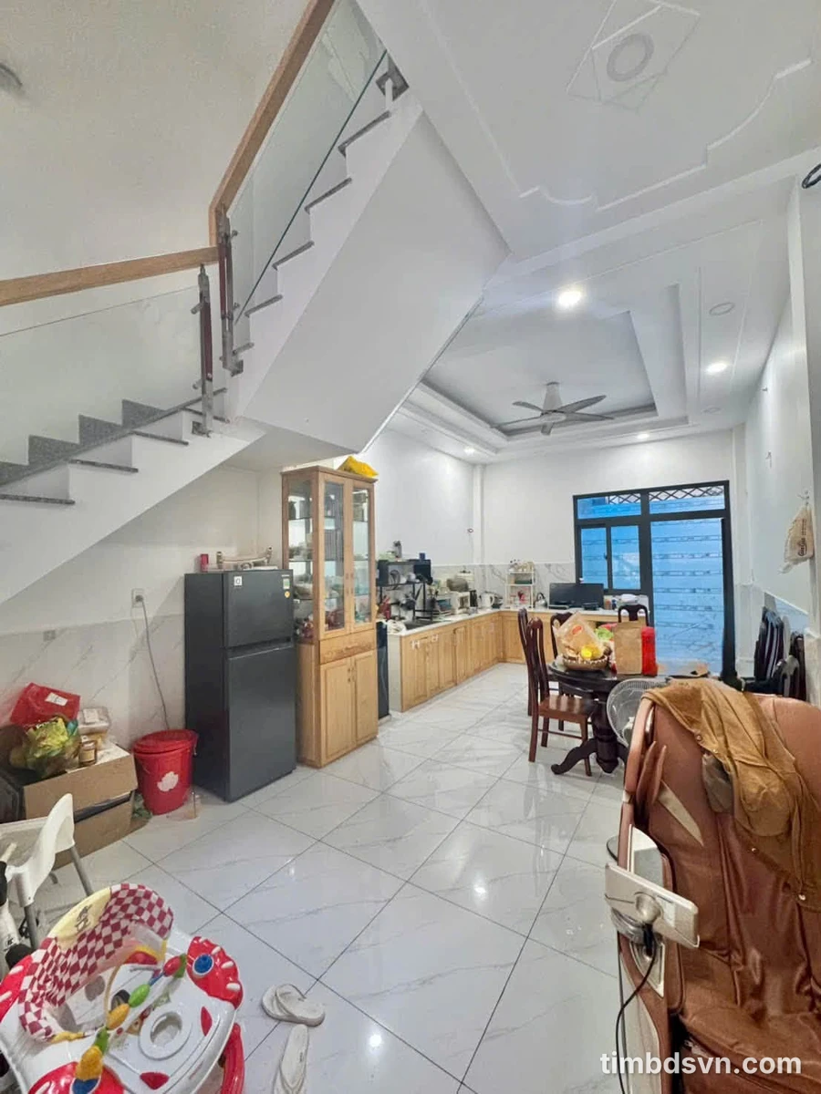 Cho thuê nhà hẻm 4PN 3WC 64m² Bình Tân - 15 triệu/tháng - Ảnh thu nhỏ 2